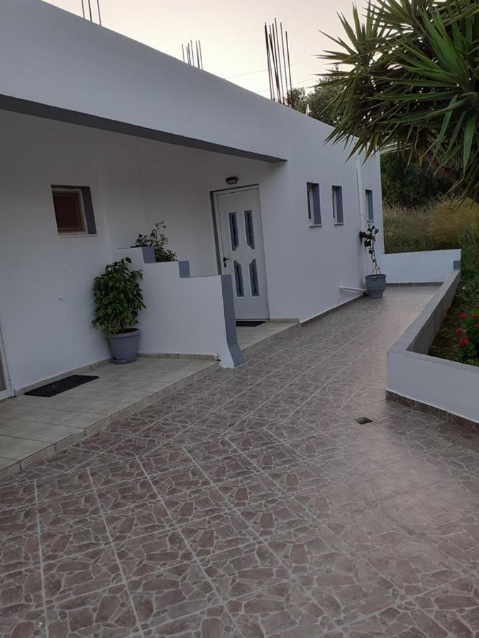 Golden Sun Apartments Rodakino Exterior photo