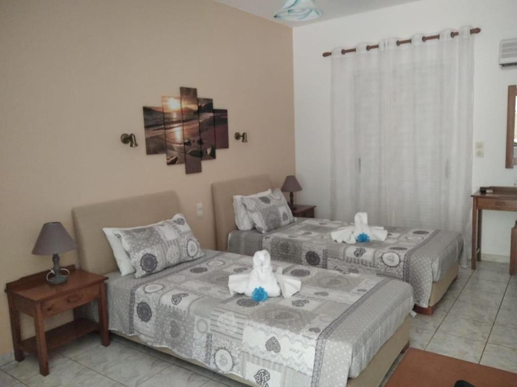 Golden Sun Apartments Rodakino Exterior photo