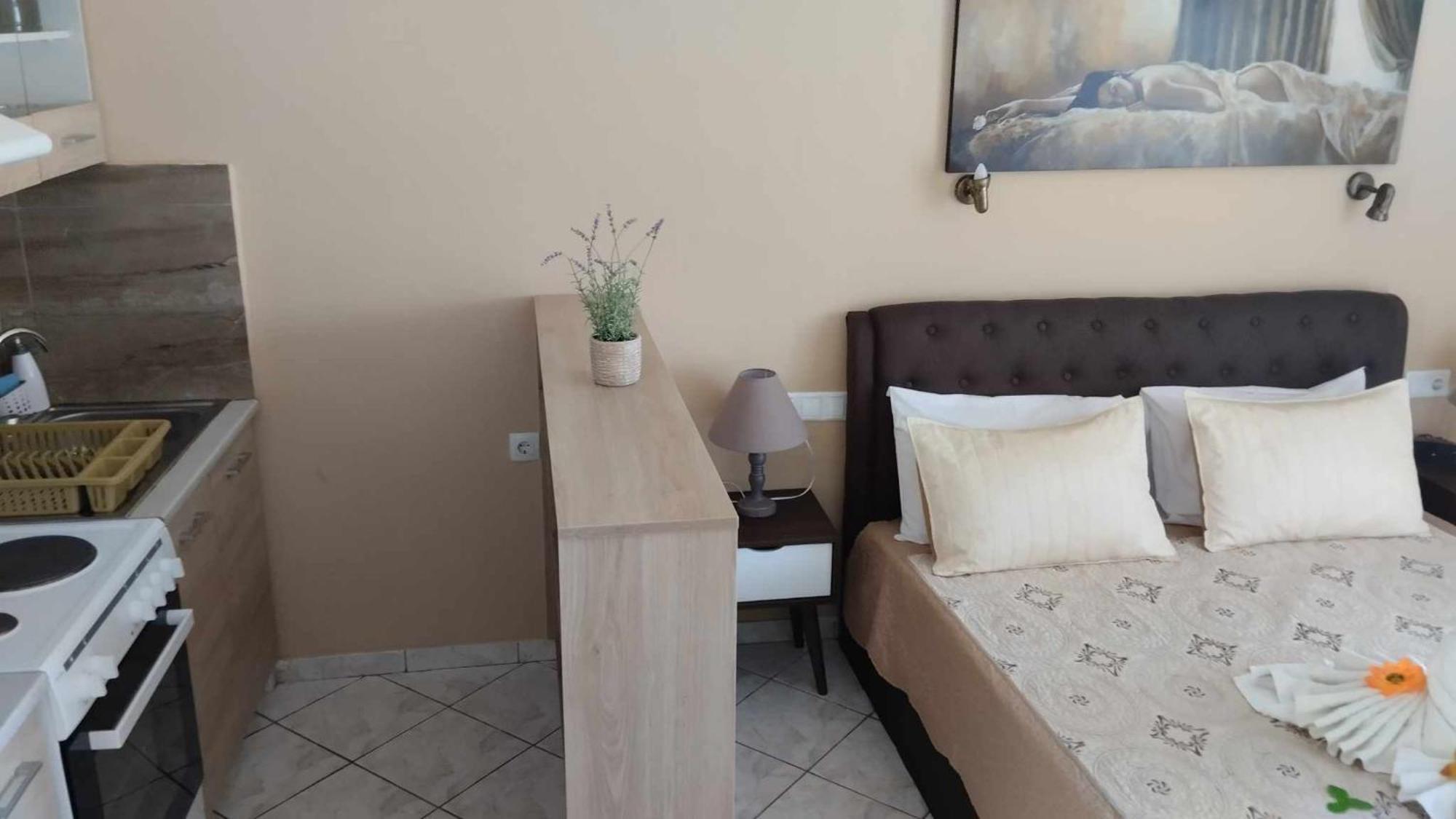 Golden Sun Apartments Rodakino Exterior photo